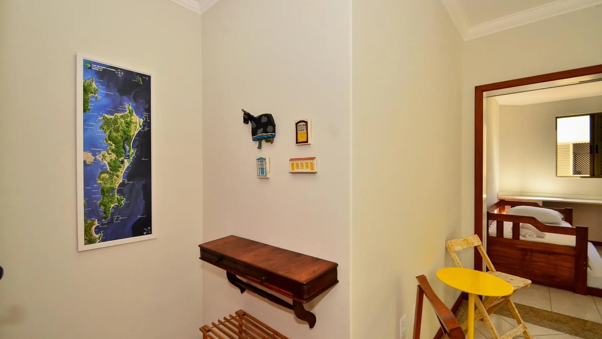 Apartment Home Office Em Localizacao Estrategica N1485 Florianopolis Brazil